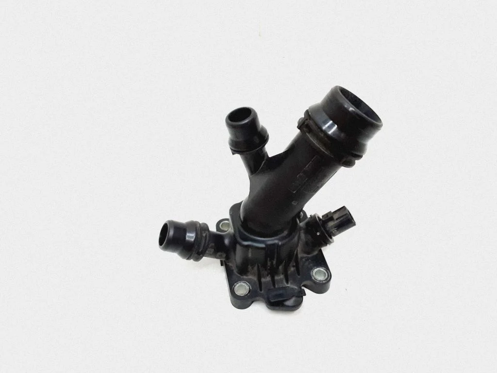 Thermostat/thermostat housing – Volvo XC60 (2014-2016)