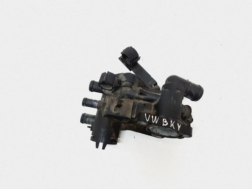 Termostaat / termostaadi korpus – Volkswagen Golf IV (1998-2005)