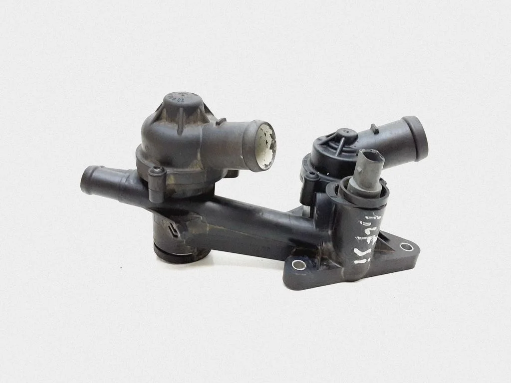 Termostaat / termostaadi korpus – Volkswagen Golf Plus (2005-2013)