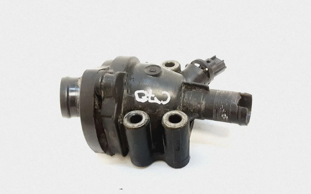 Termostaat / termostaadi korpus – Volvo C70 (2006-2010)