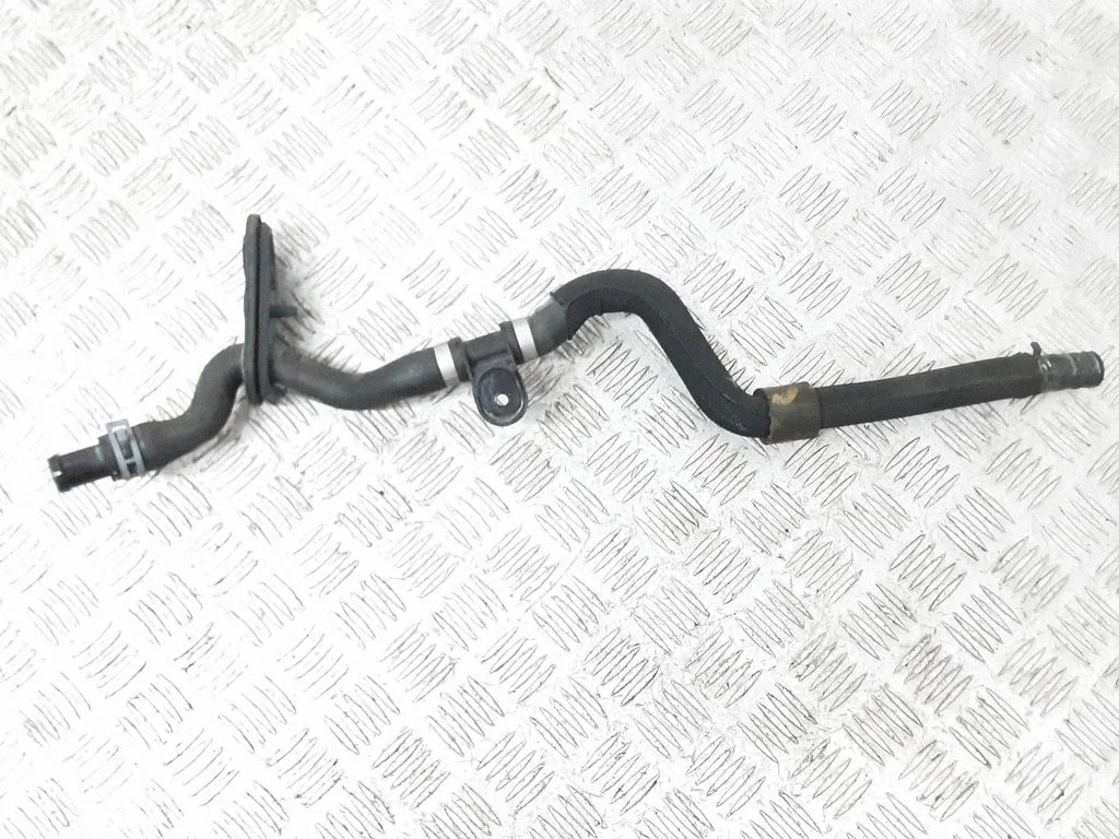Engine coolant pipe/hose – Audi A8 S8 D4 4H (2010-2016)