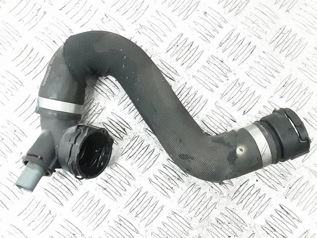 Engine coolant pipe/hose – Audi A8 S8 D4 4H (2010-2016)