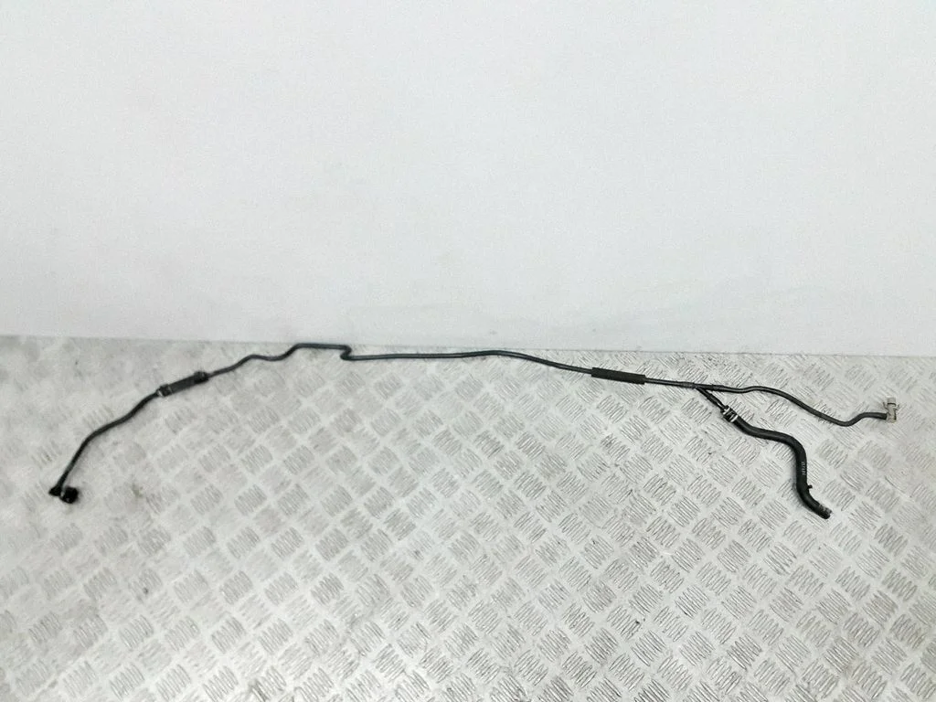Engine coolant pipe/hose – Audi A8 S8 D4 4H (2010-2016)
