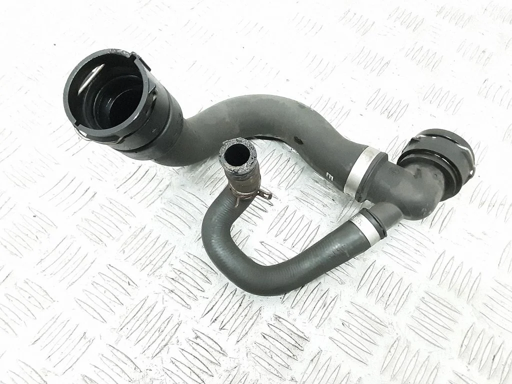 Engine coolant pipe/hose – Volvo XC60 (2009-2013)