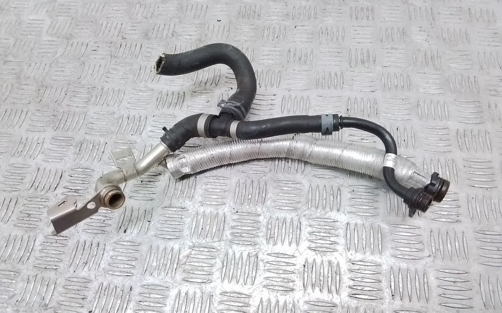 Engine coolant pipe/hose 5WA122073H