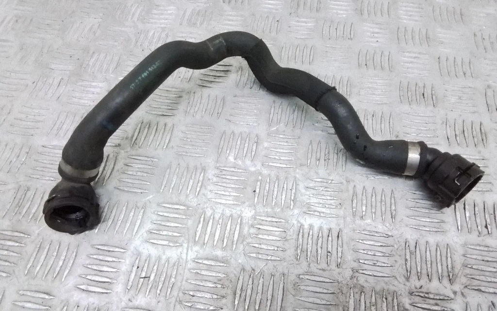 Engine coolant pipe/hose 7591512