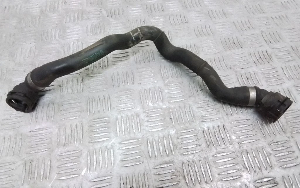 Engine coolant pipe/hose 7591512
