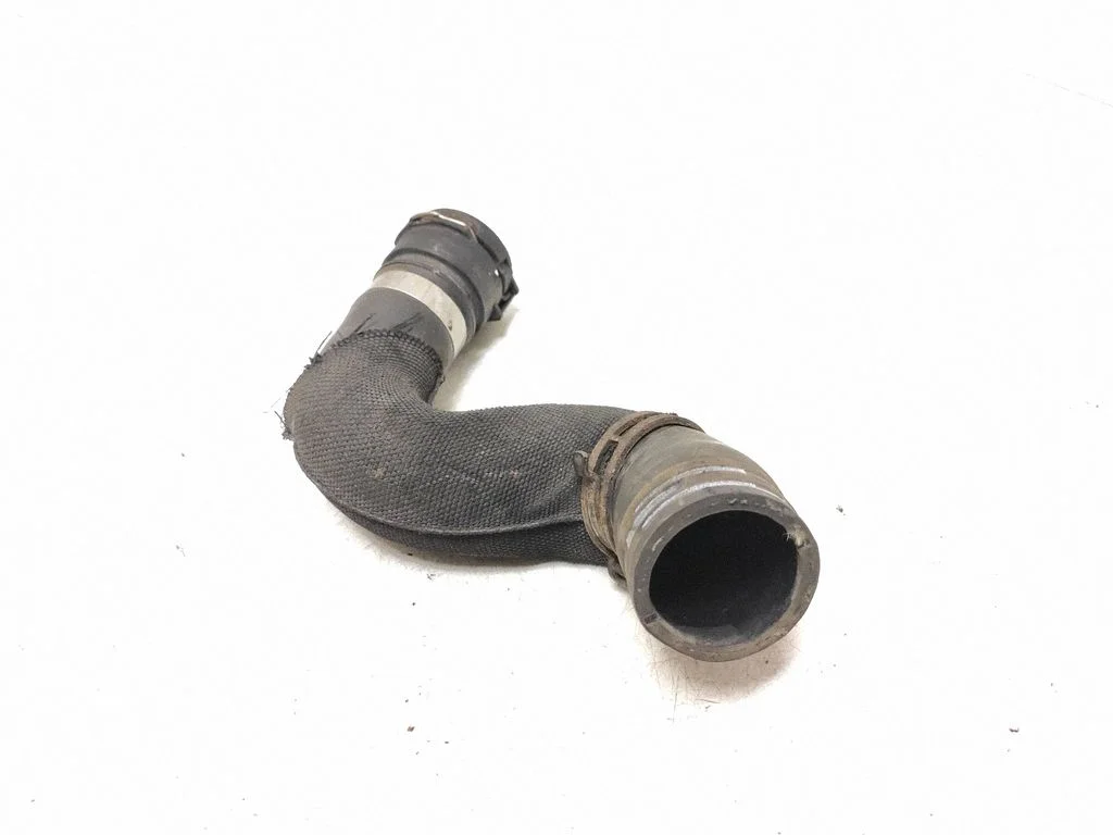 Engine coolant pipe/hose – Audi Q5 SQ5 8R (2008-2017)