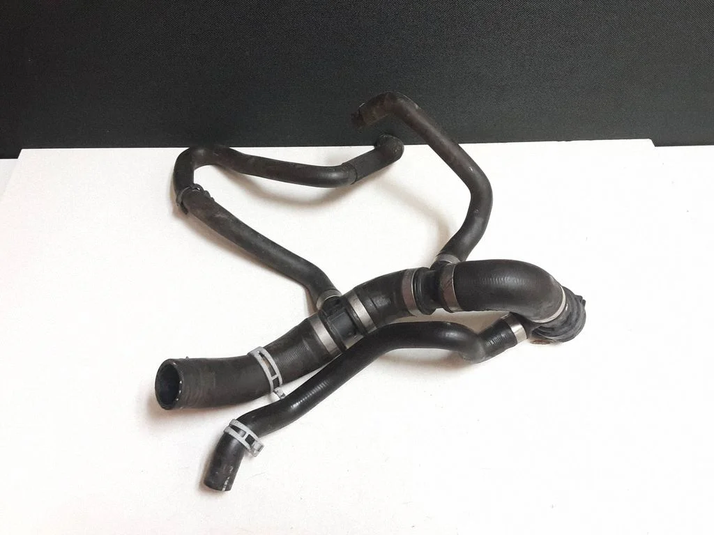 Engine coolant pipe/hose – Volvo S90, V90 (2016-)