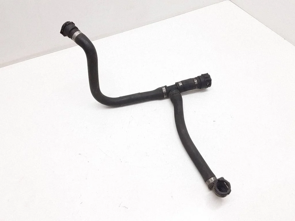 Engine coolant pipe/hose 17122269461