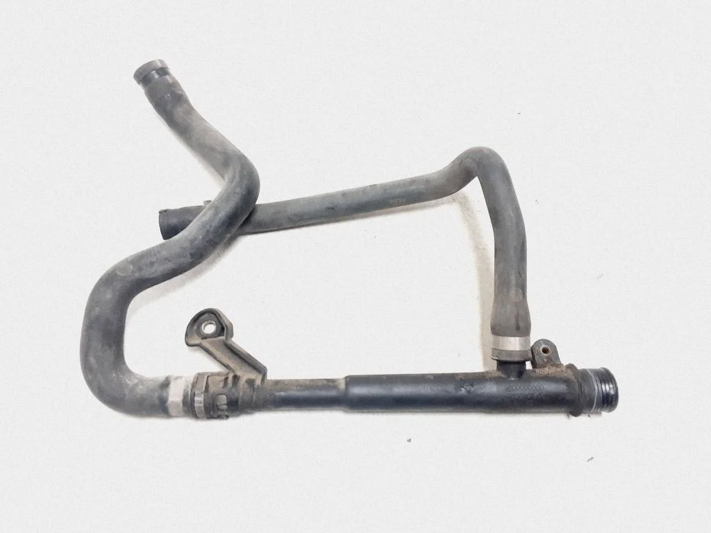 Engine coolant pipe/hose 7g9n8a594aa