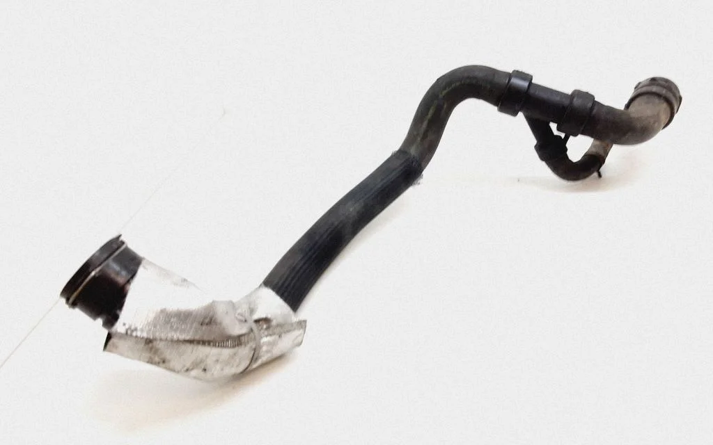 Engine coolant pipe/hose 8G918286DC