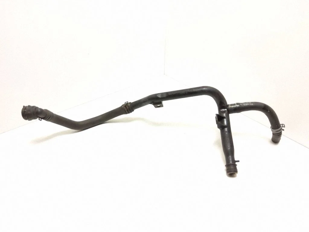 Engine coolant pipe/hose – Volkswagen Touran I (2003-2010)