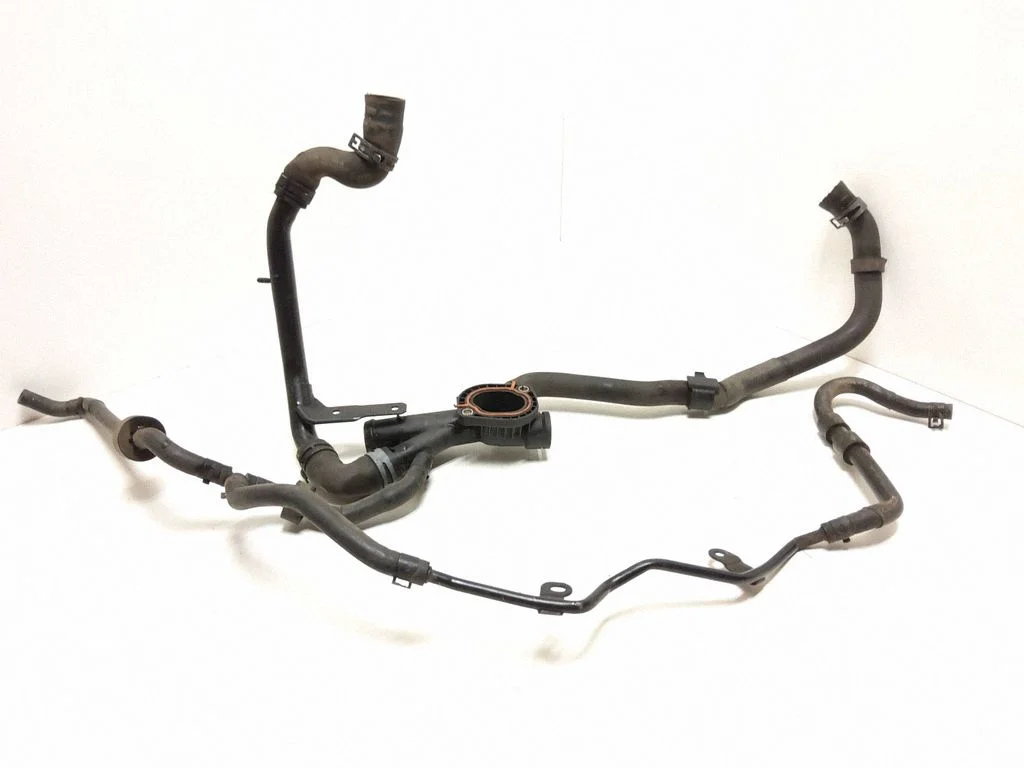 Engine coolant pipe/hose – Volkswagen Touran II (2010-2016)