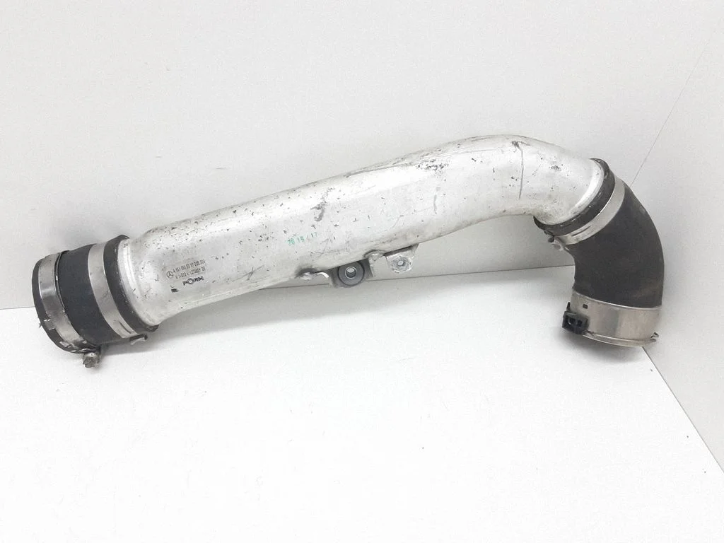 Engine coolant pipe/hose A6510905337
