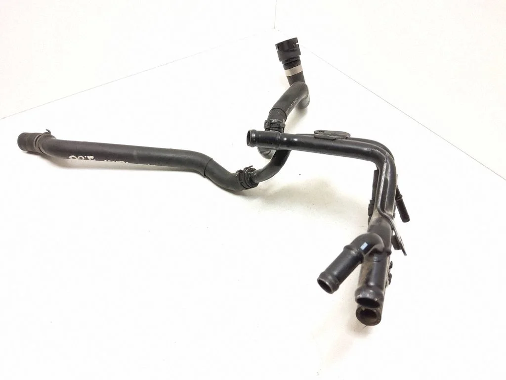 Engine coolant pipe/hose 04L121064AF