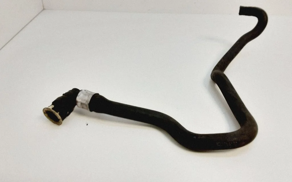 Engine coolant pipe/hose 8649877
