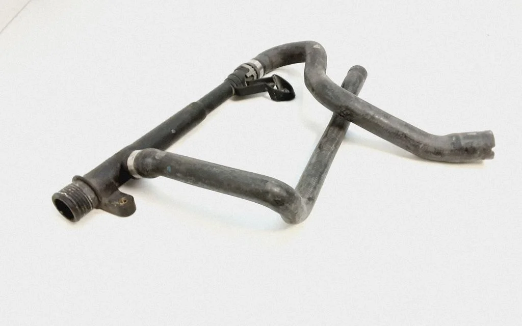 Engine coolant pipe/hose – Volvo XC60 (2009-2013)