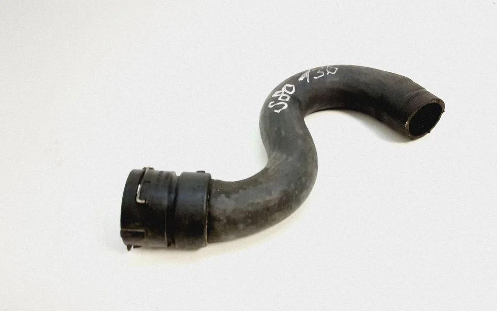 Przewody układu chłodzenia silnika 6G918260JB