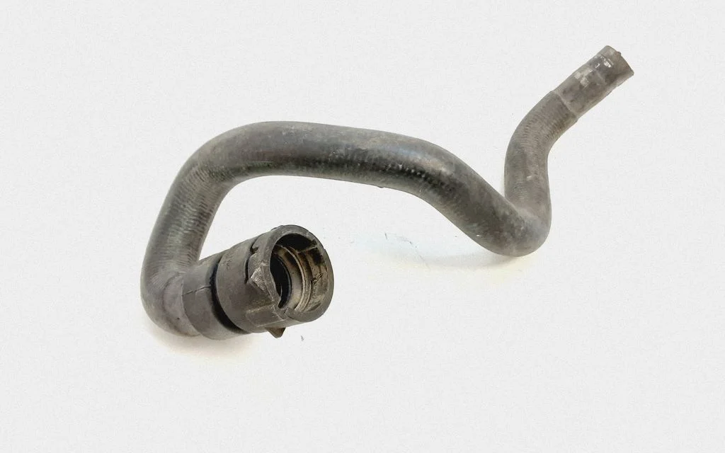 Mootori jahutusvedeliku toru / voolik 6G918B160LC