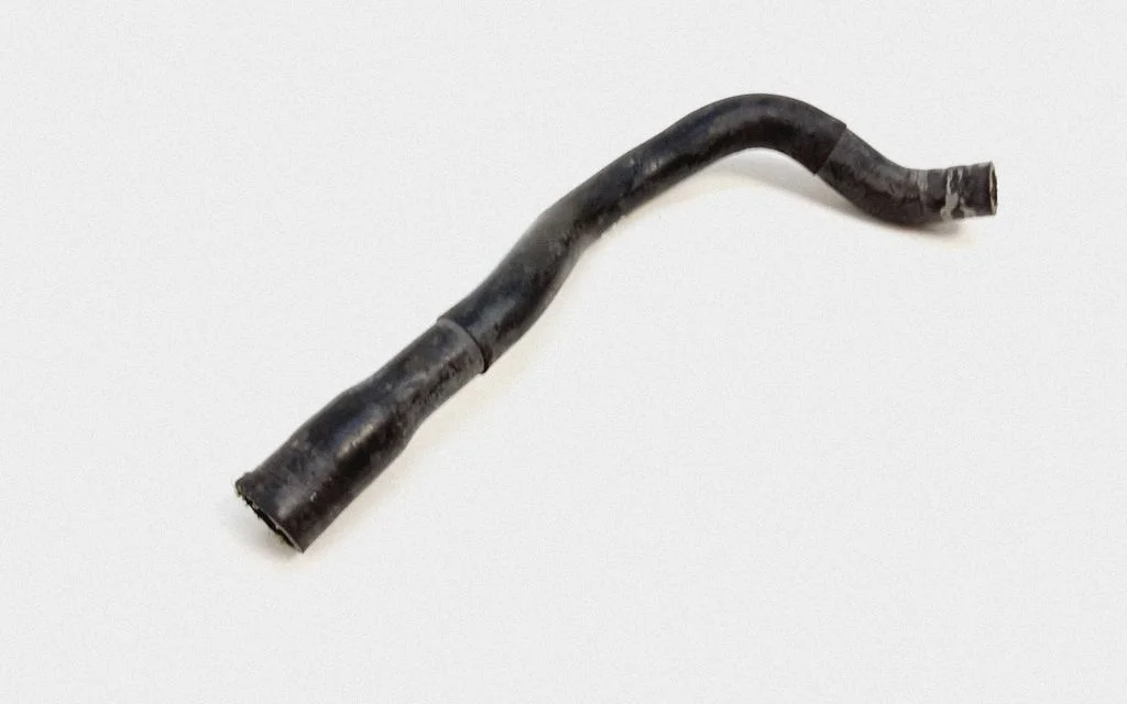 Engine coolant pipe/hose 3M5H8274EF
