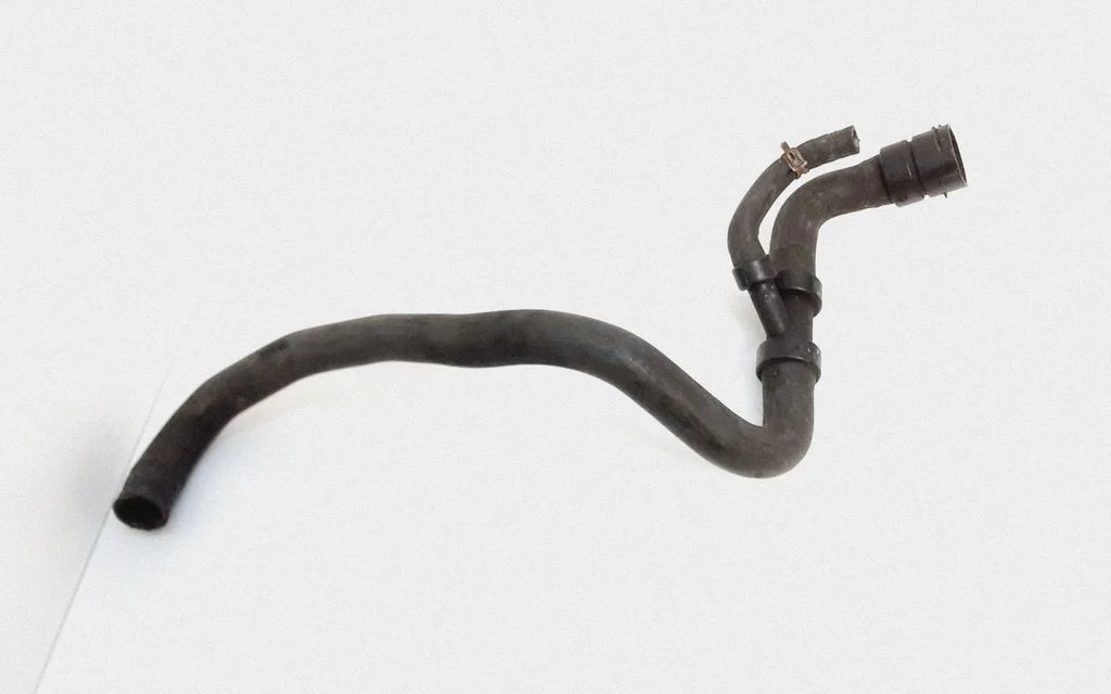 Engine coolant pipe/hose – Volvo XC70 (2008-2013)