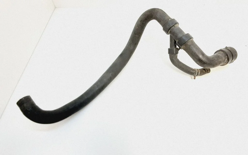 Przewody układu chłodzenia silnika 6G918286MD