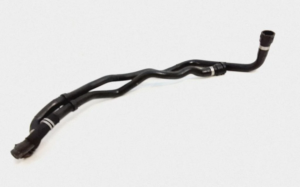 Engine coolant pipe/hose 9124076