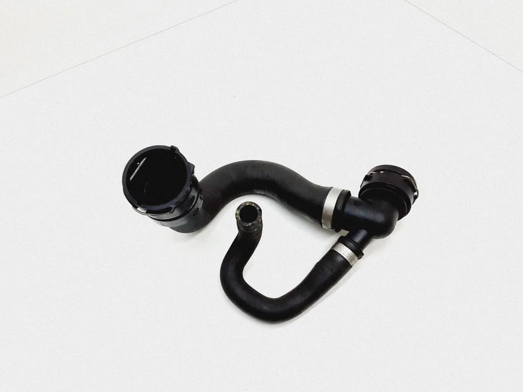 Engine coolant pipe/hose – Volvo XC60 (2009-2013)