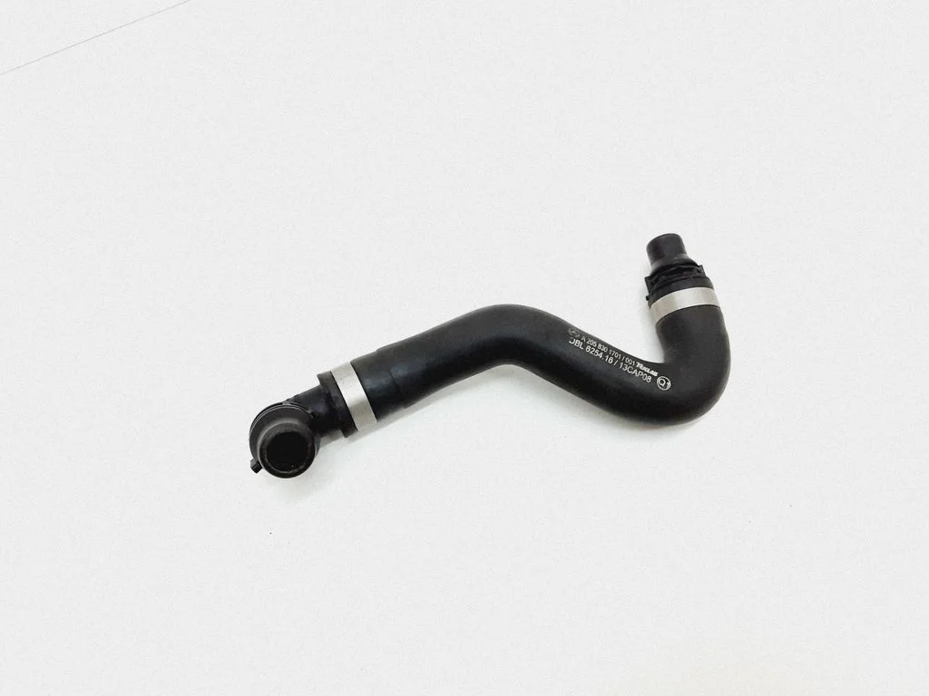 Engine coolant pipe/hose – Mercedes-Benz C-Class W205 (2014-2021)
