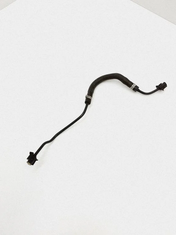 Engine coolant pipe/hose DG938W005