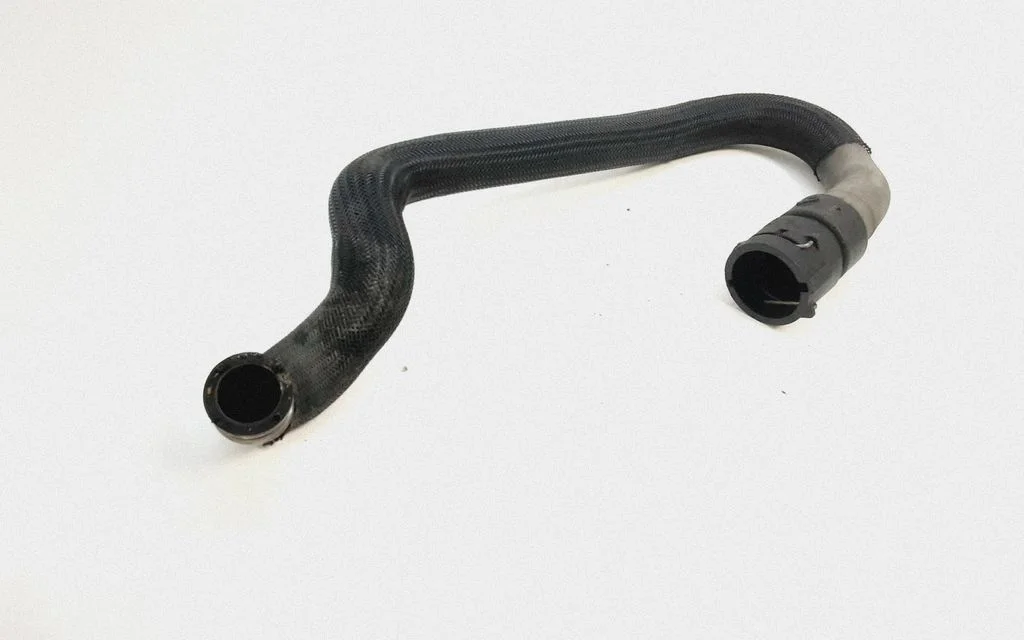 Engine coolant pipe/hose – Volvo XC60 (2009-2013)