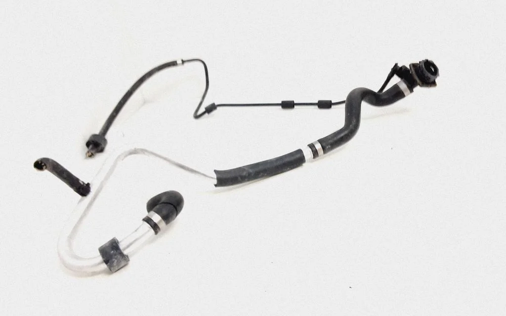 Engine coolant pipe/hose A2058303102