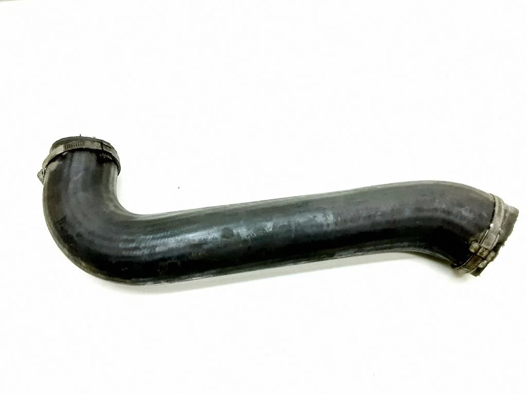 Engine coolant pipe/hose – Volvo V50 (2004-2007)