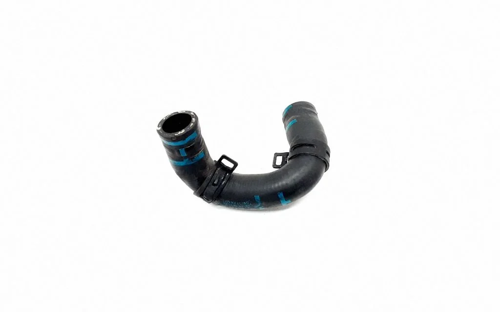 Engine coolant pipe/hose A6512006901
