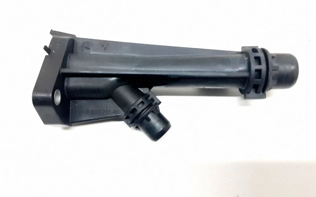 Engine coolant pipe/hose 7803751