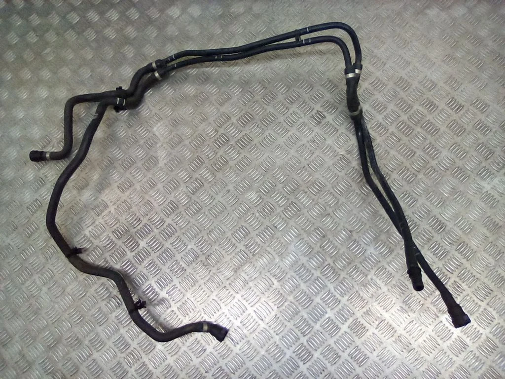 Engine coolant pipe/hose – Volvo XC90 (2014-)