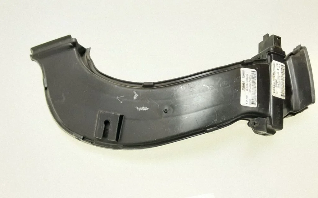 Cabin air duct channel 31390847