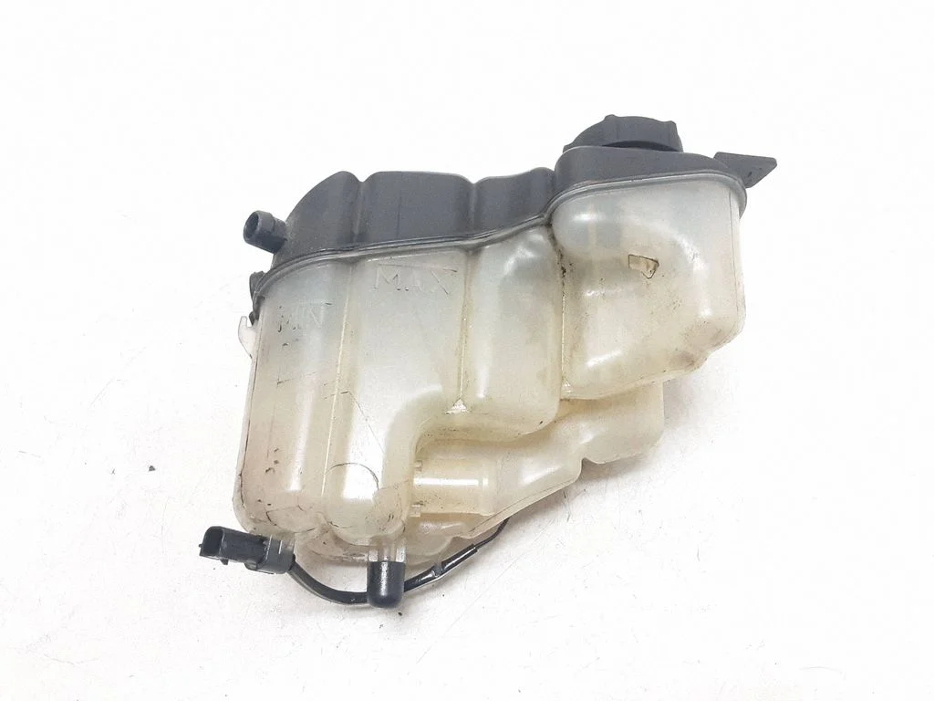 Coolant expansion tank/reservoir 6G98K218D2L4A