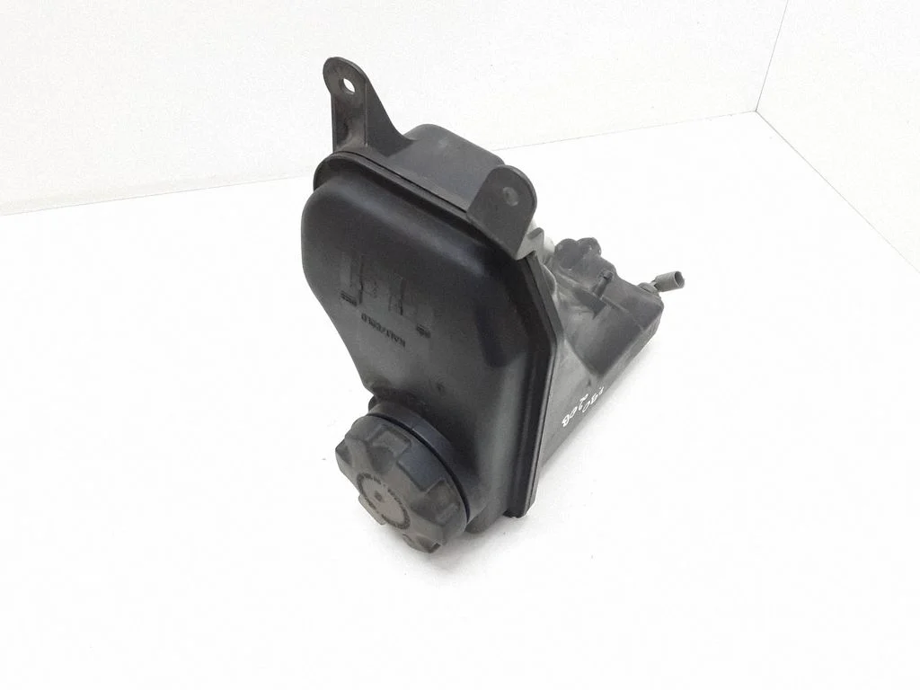 Coolant expansion tank/reservoir 7567462