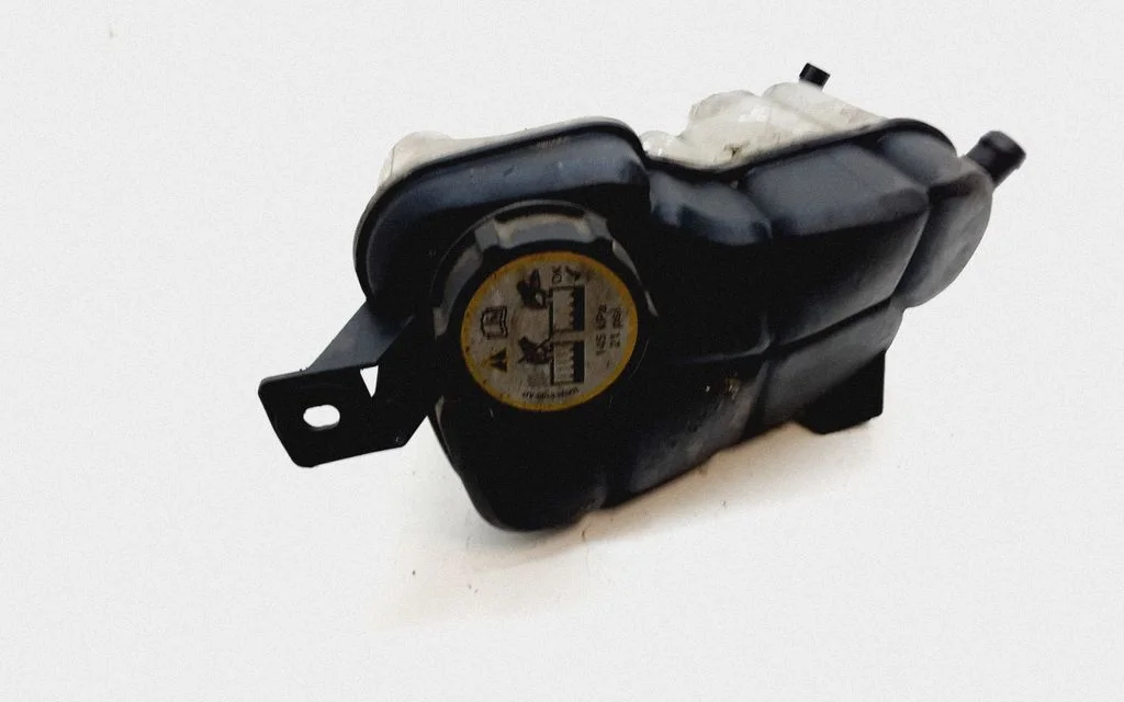 Coolant expansion tank/reservoir – Volvo S80 (2007-2013)