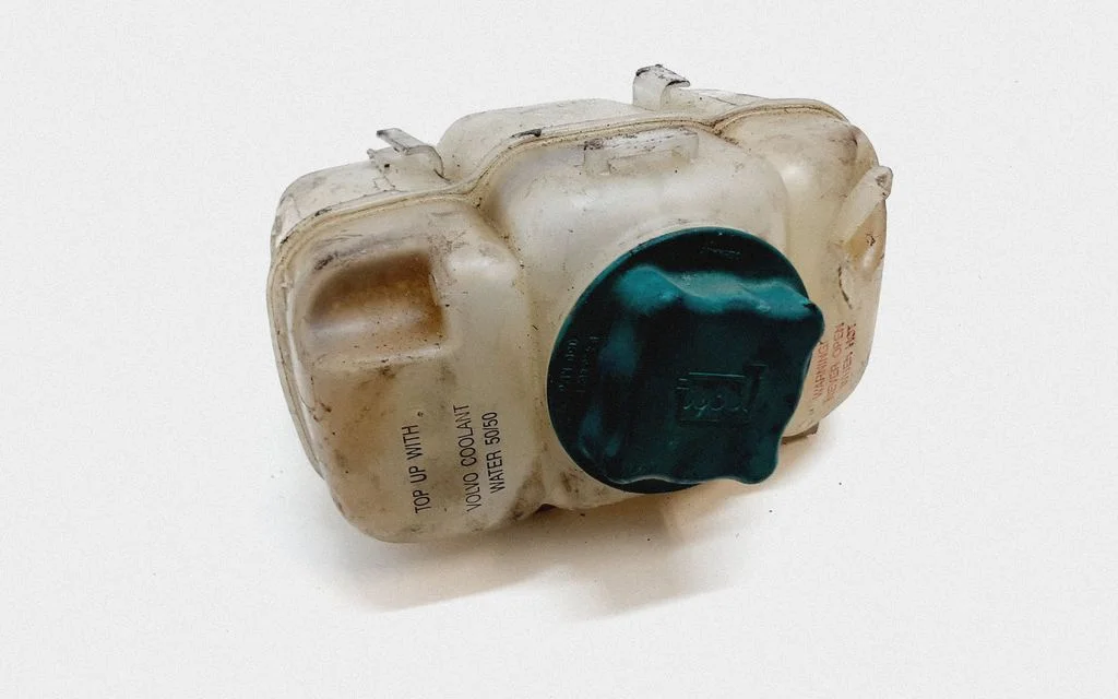 Coolant expansion tank/reservoir 30723929