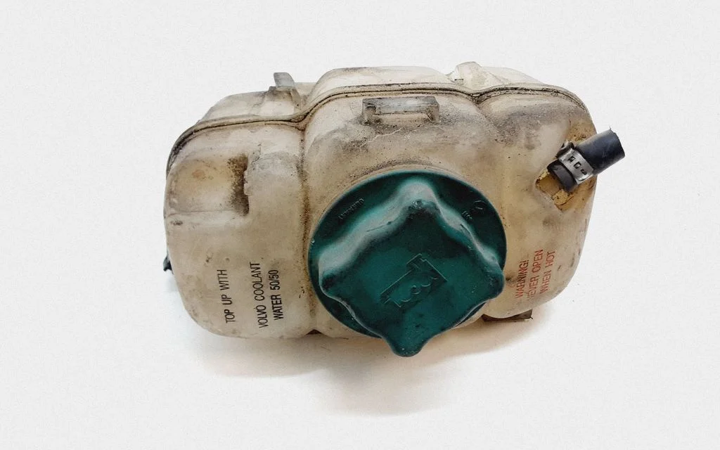 Coolant expansion tank/reservoir 30723929