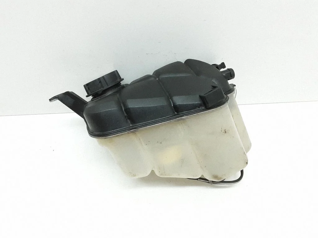 Coolant expansion tank/reservoir – Volvo XC60 (2009-2013)