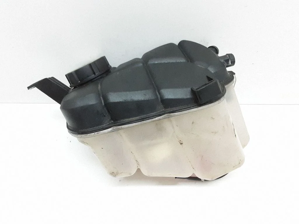 Coolant expansion tank/reservoir – Volvo XC60 (2009-2013)