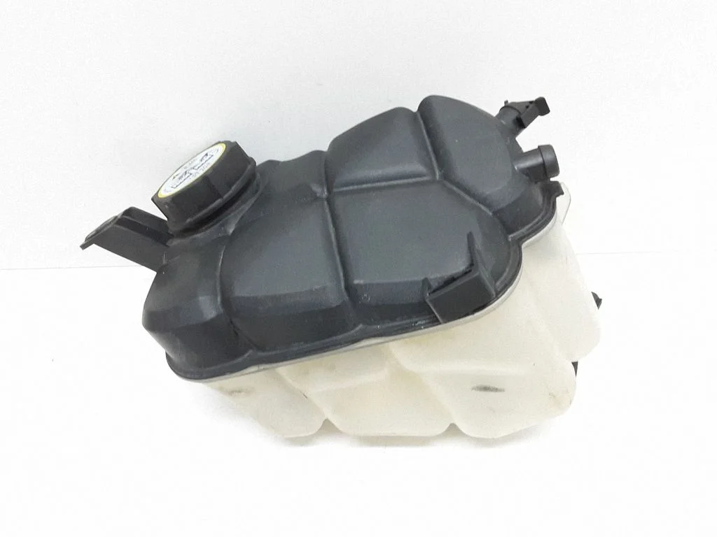 Coolant expansion tank/reservoir – Volvo XC60 (2009-2013)