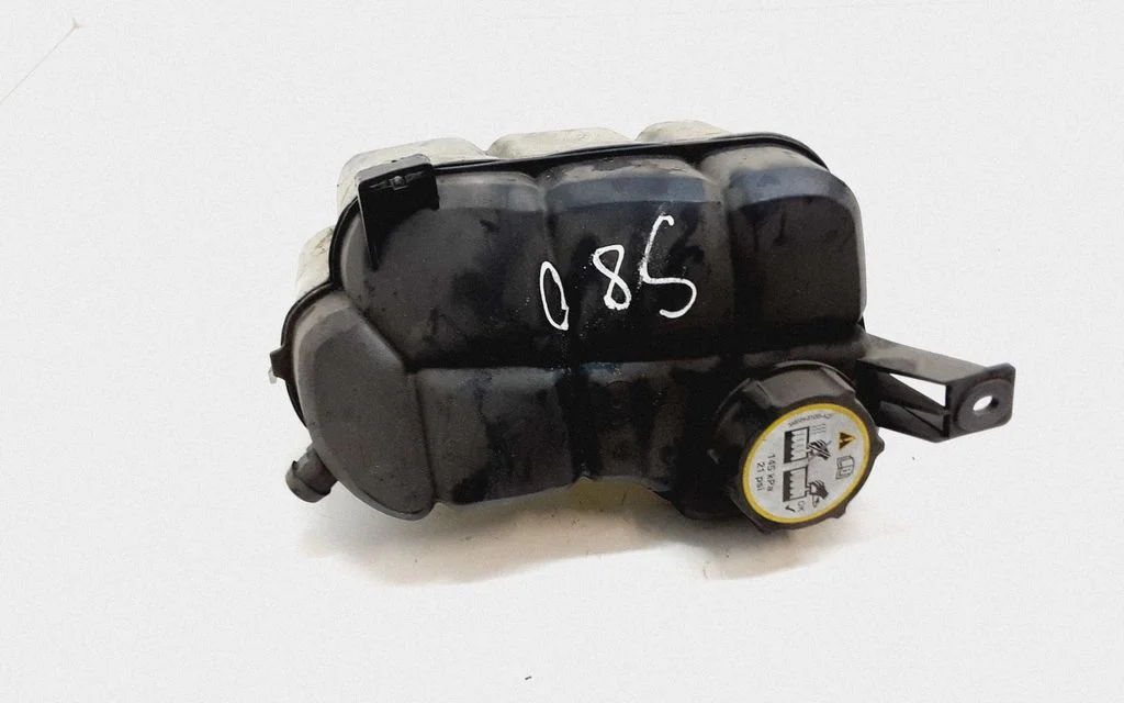 Coolant expansion tank/reservoir – Volvo S80 (2007-2013)
