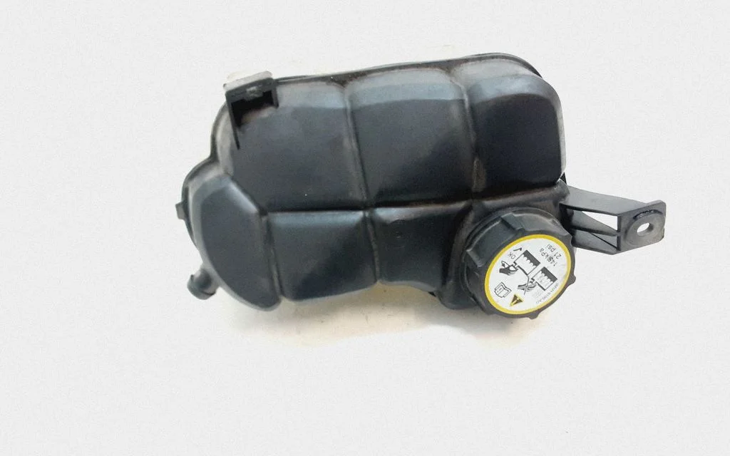 Coolant expansion tank/reservoir – Volvo S80 (2007-2013)
