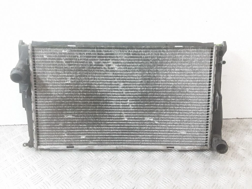 Coolant radiator 7788901