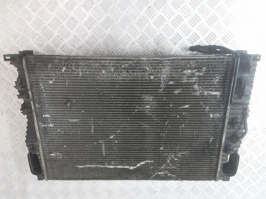 Coolant radiator – Mercedes-Benz E-Class W211 (2002-2009)